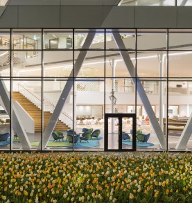 "Swedbank headquarter designed by 3xn"