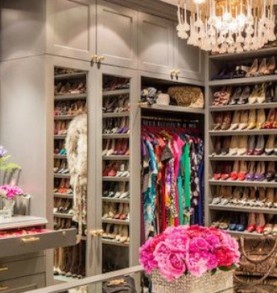 Create a paradise closet for yourself!
