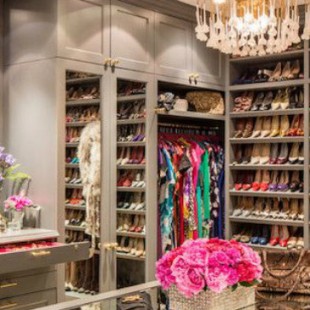 Create a paradise closet for yourself!