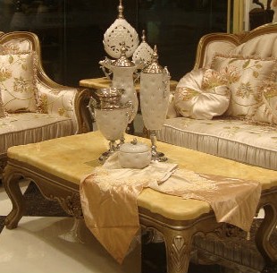 Oscar Golden Style Decoration at Home