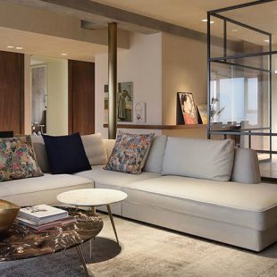Modern Apartment in China Mix Western Design and Eastern Lifestyle