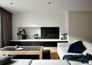 Minimalist Home in Australia With Yoga Studio